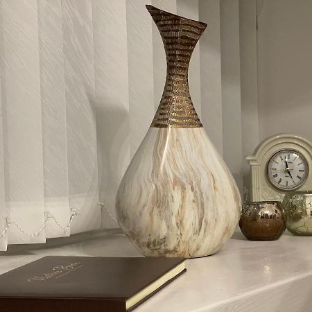Apartmán Hla Holytown Mossend Exteriér fotografie