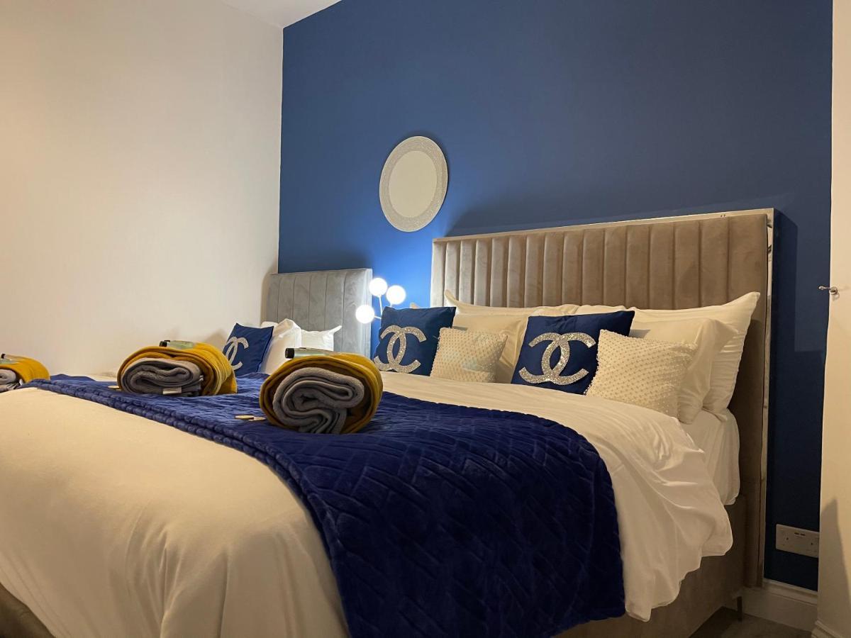 Apartmán Hla Holytown Mossend Exteriér fotografie